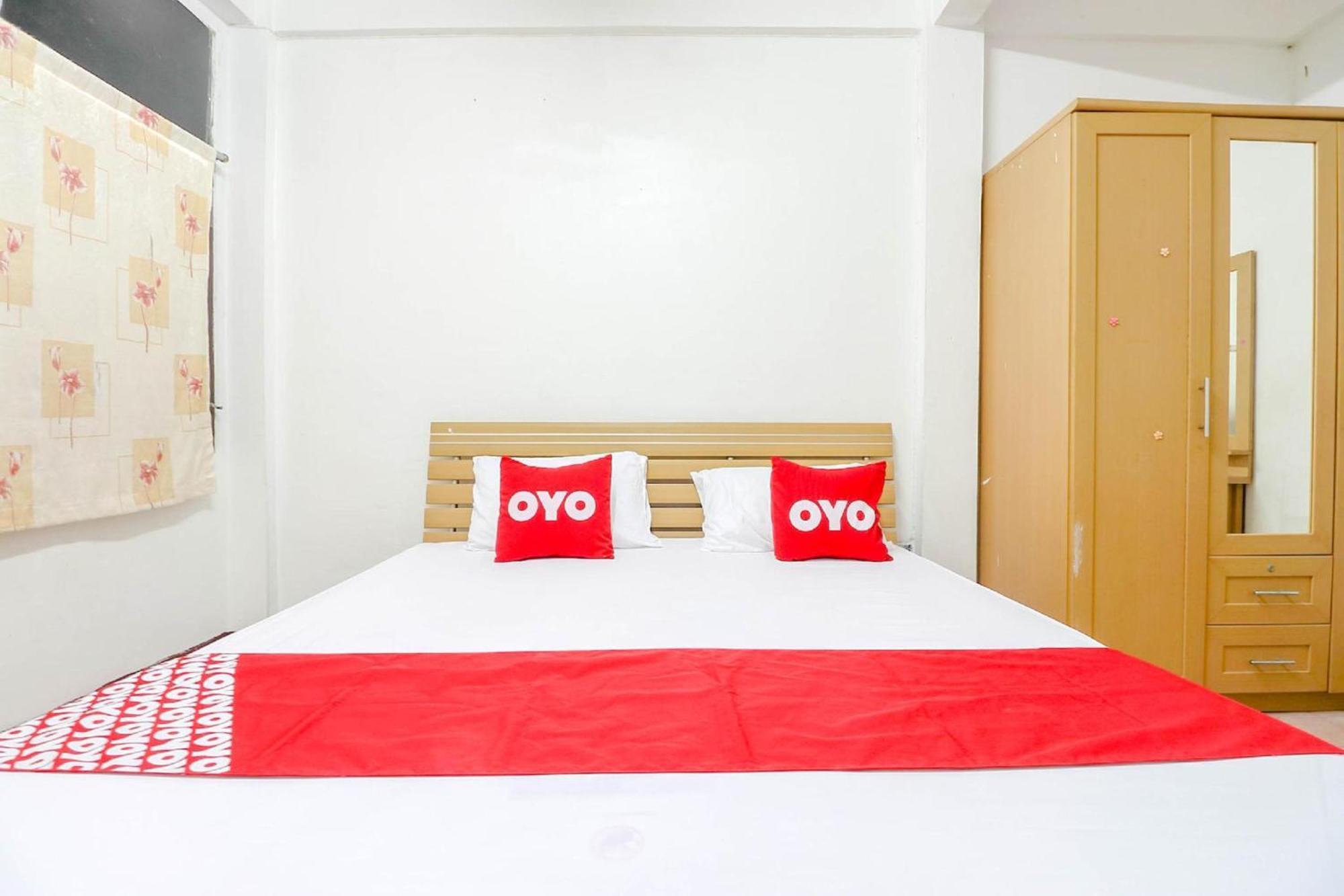 Oyo 525 Mrt Phetkasem 48-1 Place Bangkok Exteriér fotografie